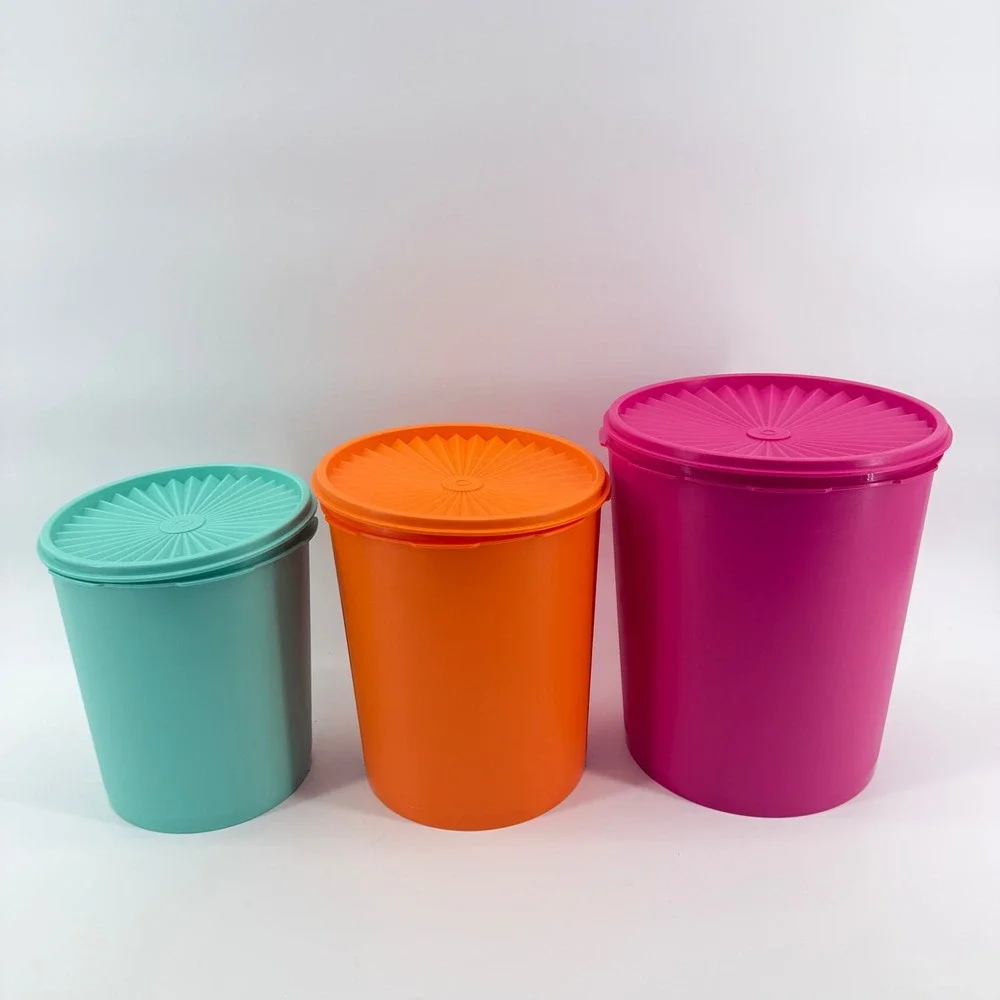 Tupperware wonderlier canister